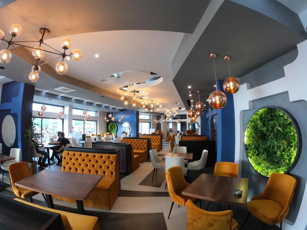 Prenociste Srebrno Jezero Hotel Veliko Gradiste Bagian luar foto