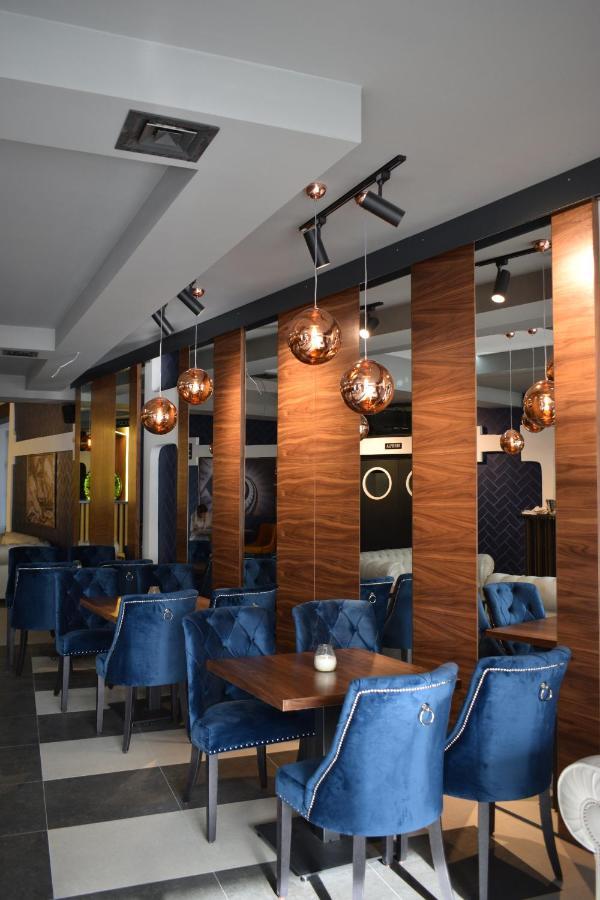 Prenociste Srebrno Jezero Hotel Veliko Gradiste Bagian luar foto